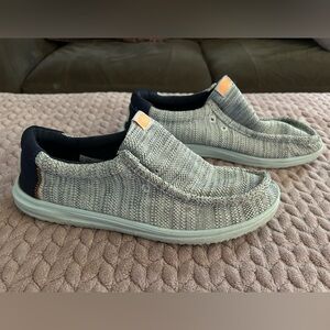 HEY DUDE Wally H2O Water SHOES Mesh Gray Fabric Navy accent men size 12